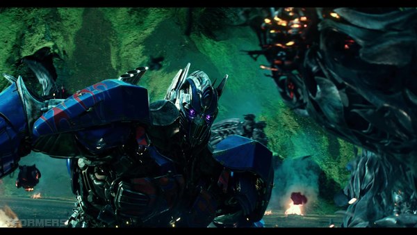 Transformers The Last Knight Theatrical Trailer HD Screenshot Gallery 777 (777 of 788)